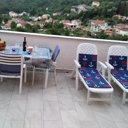 Apartment Miro- 5 Km From Opatija
