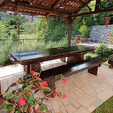 Apartment Miro- 5 Km From Opatija *
